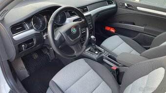 Škoda Superb. - 6