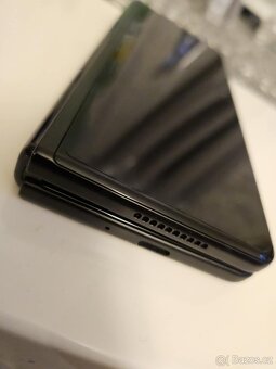 Vyměním Galaxy Z Fold 3 12/256 v krásném stavu plně funkční - 6