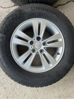 KIA SPORTAGE HYUNDAI ALU KOLA 6,5Jx16 PNEU 215/70R16 - 6