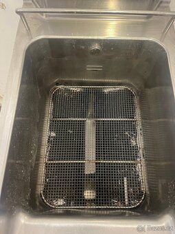 Elektrická fritéza Zanussi - 6