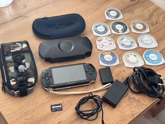 PSP Play Station Portable, kryty, hry - 6