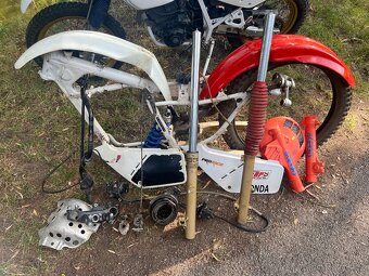Honda XL 600 - 6