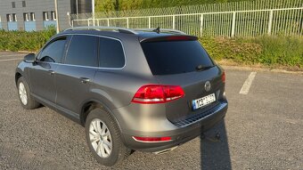 VW Toureg 3.0 V6 TDI - 6