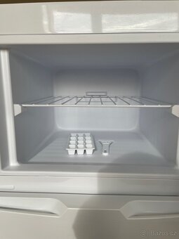 Lednice ETA (rok stará V ZÁRUCE, bez poškození) - 6