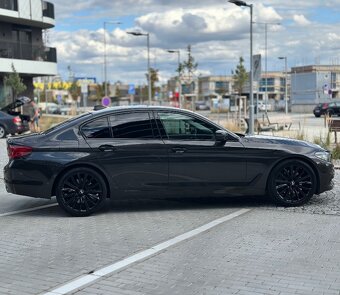 BMW G30 530D LUXURY - 6