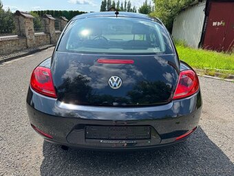 VW Beetle 1,2 TSI 77KW manuál6Q-top stav-serviska,bez koroze - 6