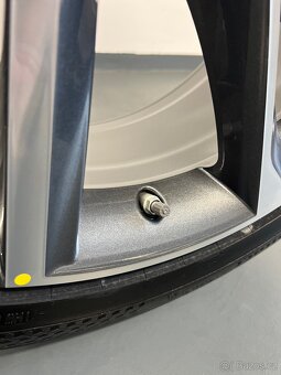 ❄️ Zimní Alu kola Vega, Škoda Kodiaq, 5x112 r20 - 6