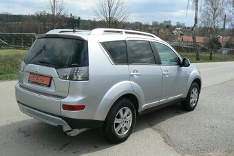 Mitsubishi Outlander 2.4 AUTOMAT 4X4 2008 - 6