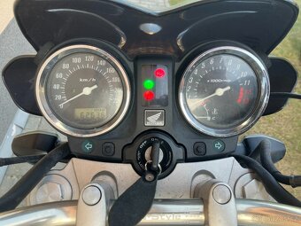 Honda CBF600NA r.v. 2004 - 6