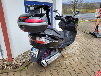 Suzuki Burgman 400-nový model - 6