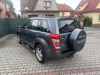 Suzuki Grand Vitara 2.0JLX 103kW 2006 149253kmbez koroze - 6