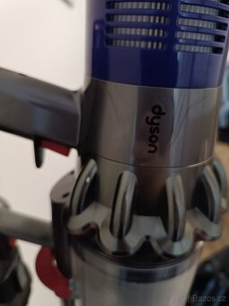 Dyson V10 Absolutně 2022 - 6