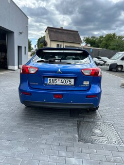 Mitsubishi lancer - 6