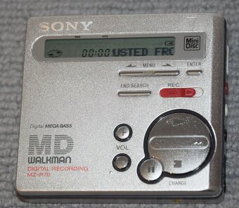 MINIDISC / minidisk recorder SONY MZ-R70, manual, MD media - 6