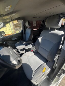 Hyundai H-1 2.5 CRDi - 6