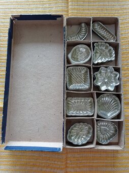 Formičky na pečení, vykrajovátka - 6