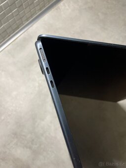 MacBook Air 13" M2 CZ 2022 Temně inkoustový - 6