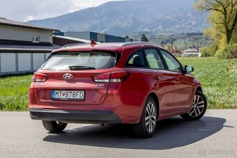 Hyundai i30 CW 1.4i Classic - 6