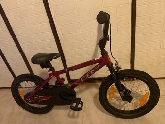GT MACH 1,velikost kol16, pěkný stav,helma SPECIALIZED - 6