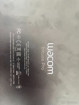 Grafický tablet Wacom Intuos Pro M (PH-660) - 6