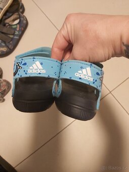 Sandále Adidas 34 - 6