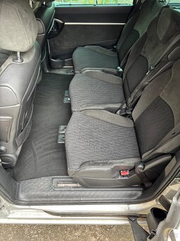 Citroen C8, 2,0HDI 120kW, automat, porucha turba - 6