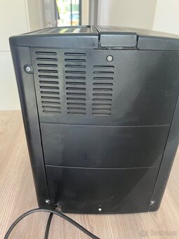 De'Longhi Magnifica ESAM 3000.B. - 6