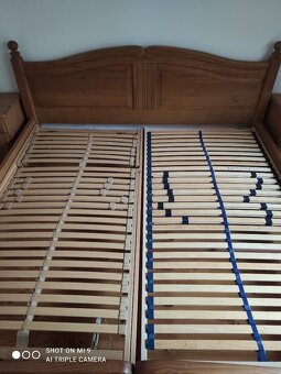Prodám dřevěnou manželskou postel - 6