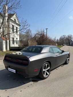 Dodge challenger 5.7 v8 R/T - 6
