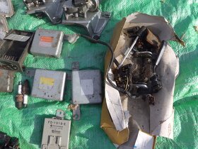 Subaru Libero E10, E12 mnoho dílů - 6