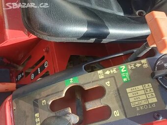 Mitsubishi MT205 - 6