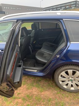 Škoda Superb combi 3.6 FSI - 6