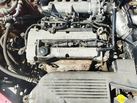 Prodám veškeré náhradní díly z Mazda 323f 1.5i 65KW - 6