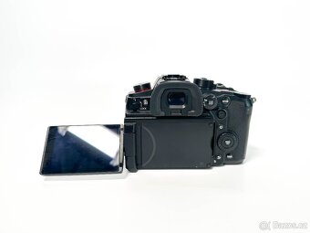 Panasonic GH6 + Leica 12–60mm f/2.8–4 ASPH. + příslušenství - 6