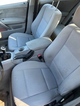 Prodám na ND BMW X3 2.0D XDrive 18D, 105kW, šedá barva - 6