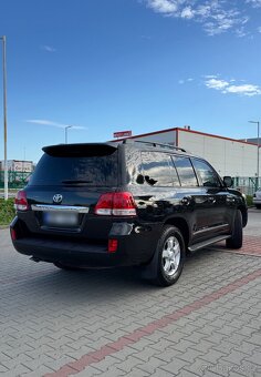 Land Cruiser 200 V8 4,5 D - 6