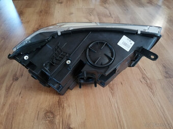 BMW X5 F15 levé světlo FULL LED ADAPTIVE 7453471 - 6