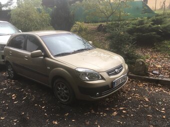 Kia rio II 1.5crdi - 6