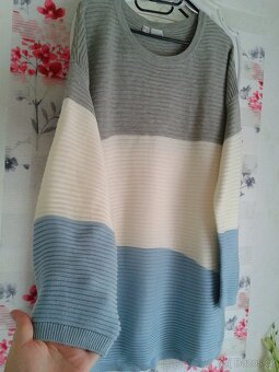 Dlouhý krásný svetr 40/44 - 6