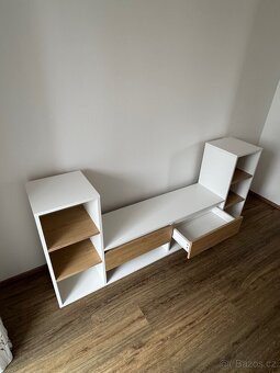 Kuchyňský stůl + židle + stolek k TV - 6