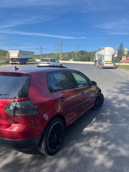 volkswagen golf V - 6