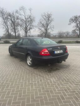 mercedes-benz w211 e240 - 6