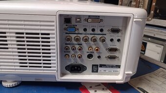 Prodám projektor NEC NP4000 - 6