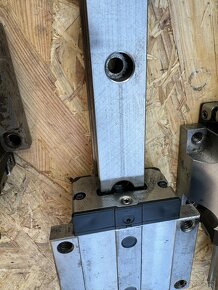 LINEARNI VEDENI DÉLKA 550 mm - 6