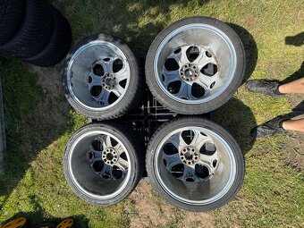 Kola Ford ST225 R18 - 6
