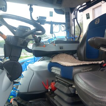 Traktor NEW HOLLAND T7.315 HD - 6