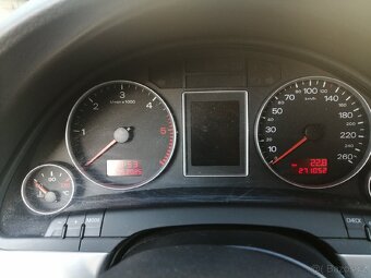 Audi A4 2,7 TDI 132 kW S-Line - 6