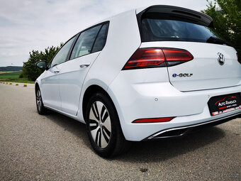 VW e-Golf 36kw, TEPELNÉ ČERPADLO, Super výbava - 6