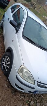 Opel Corsa 1,0 12V - 6