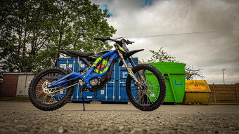 Uvolněte sílu nového elektrokola Surron LBX - 6